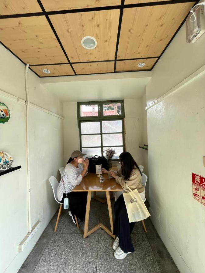 Dope Hostel Taichung Exterior foto